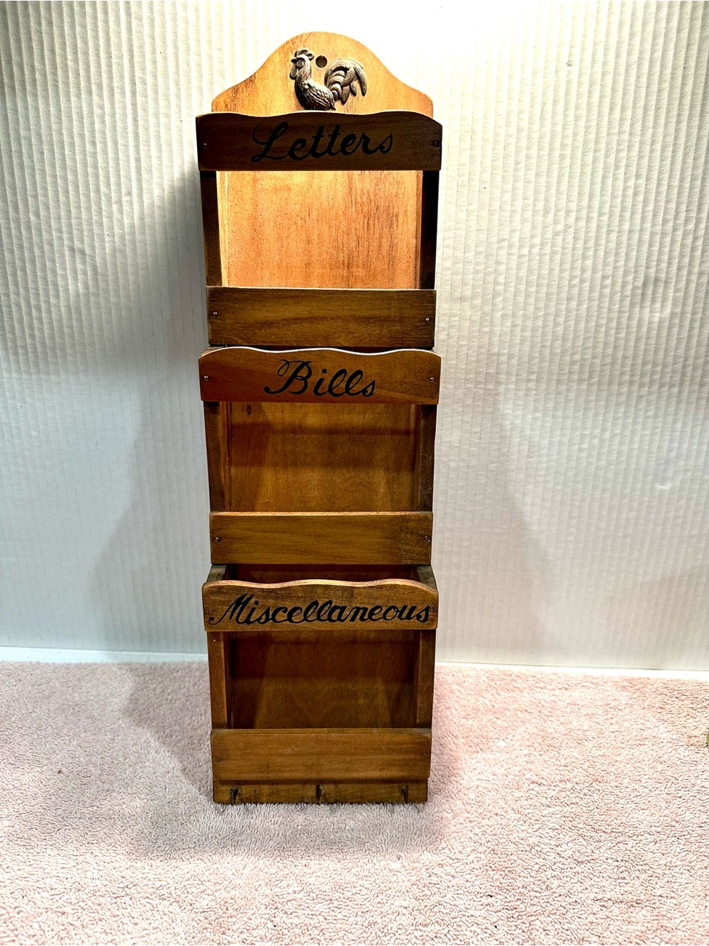 Vintage Wooden Wall organizer.Letters/Bills/Misc with rooster 5x18 Japan